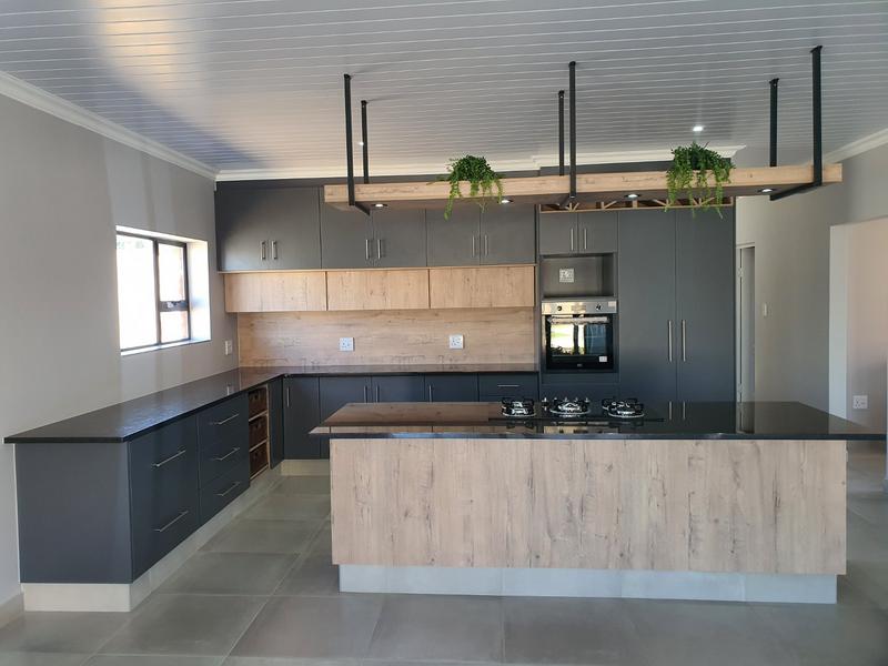 3 Bedroom Property for Sale in Dana Bay Western Cape